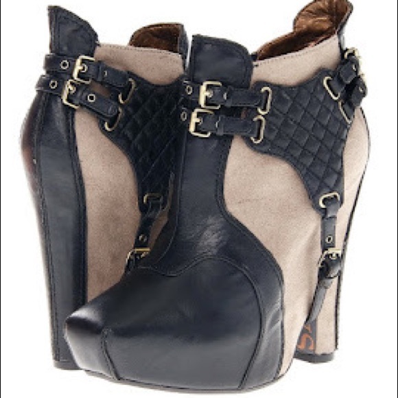 Sam Edelman Shoes | Sam Edelman Zoe Platform Boots | Color: Black/Cream | Size: 9 | Pm-18170160's Closet